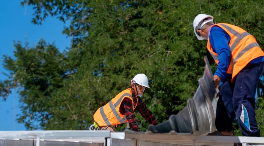Professional residential roofers in Williamsburg, NM